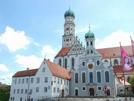 Ferienwohnung * Augsburg